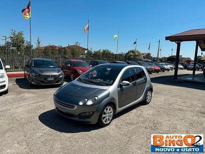 Usata Smart ForFour Passion 75 CV (55 kW) 2005 Grigio Utilitaria