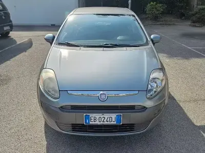Usata Fiat Punto Evo 65 CV (47 kW) 2010 Grigio Utilitaria