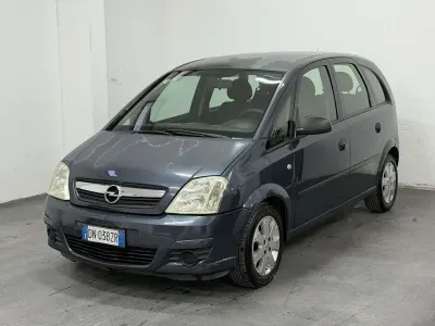 Usado Opel Meriva Enjoy 90 CV (66 kW) 2008 Other Monovolumen