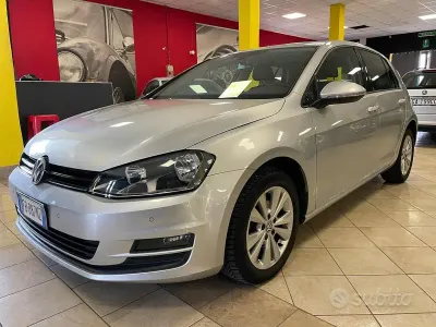 Usata VW Golf VII Highline 110 CV (80 kW) 2014 Grigio Berlina