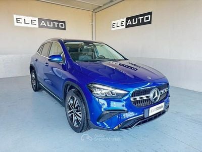Begagnad Mercedes GLA250 Advanced Plus 163 HK (119 kW) 2024 Blå SUV