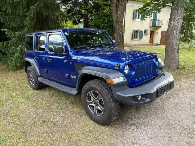 Usata Jeep Wrangler Unlimited Night Eagle 200 CV (147 kW) 2021 Blu SUV