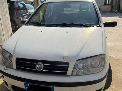 Usata Fiat Punto 60 CV (44 kW) 2006 Bianco Utilitaria