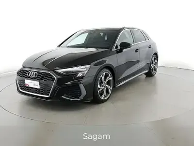 Usata Audi A3 S-Line 150 CV (110 kW) 2022 Nero mito metallizzato Berlina