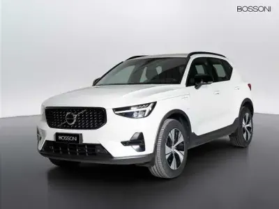 Usata Volvo XC40 155 CV (114 kW) 2023 Bianco SUV