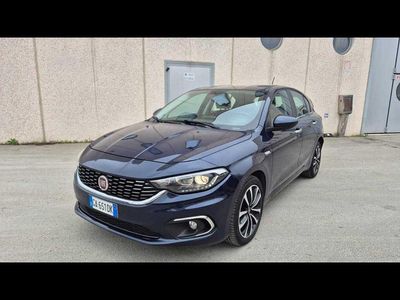 Usata Fiat Tipo Lounge 120 CV (88 kW) 2020 Blu Berlina