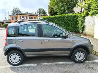 Usata Fiat Panda 69 CV (50 kW) 2010 Grigio Utilitaria