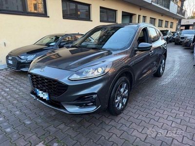 Usata Ford Kuga ST-Line 225 CV (165 kW) 2021 Grigio SUV