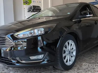 Usata Ford Focus Titanium 120 CV (88 kW) 2018 Nero Berlina