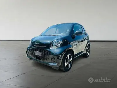 Usata Smart ForTwo Coupé Passion 60 kW (82 CV) 2021 Nero Utilitaria