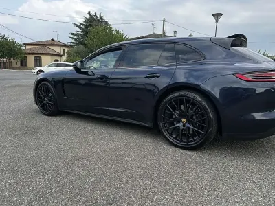 Usata Porsche Panamera 4 Sport Turismo Sport Turismo 330 CV (242 kW) 2018 Station wagon