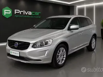 Usata Volvo XC60 Ocean Race 190 CV (139 kW) 2015 Grigio SUV