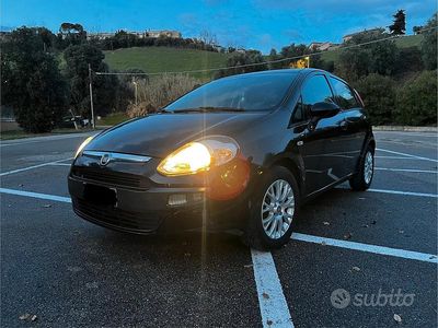 Usata Fiat Punto Evo 85 CV (62 kW) 2011 Nero Utilitaria