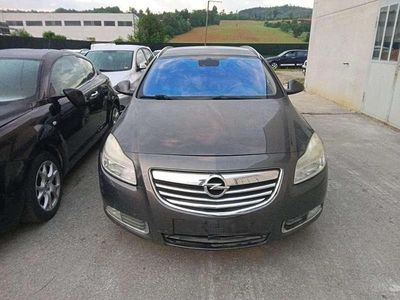Usata Opel Insignia 160 CV (117 kW) 2012 Grigio Station wagon