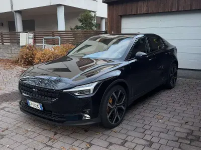 Usata Polestar 2 Long Range Dual motor 300 kW (408 CV) 2022 Nero Utilitaria