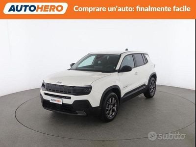 Usata Jeep Avenger Longitude 101 CV (74 kW) 2025 Bianco SUV