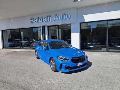 Begagnad BMW 116 M Sport 116 HK (85 kW) 2021 Blå Halvkombi
