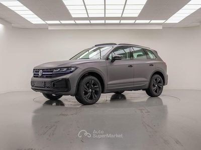 Nuova VW Touareg Edition 286 CV (210 kW) 2026 Gray SUV