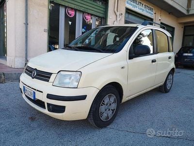 Usata Fiat Panda Dynamic 60 CV (44 kW) 2008 Giallo Utilitaria