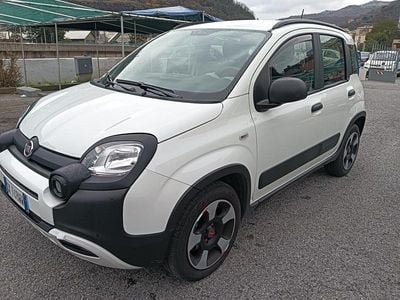 Usata Fiat Panda Cross Cross 69 CV (50 kW) 2022 Bianco Utilitaria