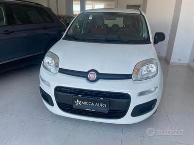 Usata Fiat Panda Easy 85 CV (62 kW) 2018 Bianco Utilitaria