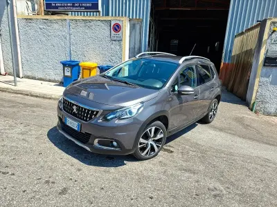 Usata Peugeot 2008 99 CV (72 kW) 2016 Bluazzurro SUV