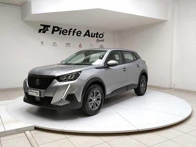 Grigio Usata 2021 Peugeot 2008 Active SUV | 16.900 € (Buon prezzo)