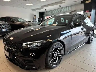 Usata Mercedes C220 AMG Line Premium 197 CV (144 kW) 2023 Nero Station wagon