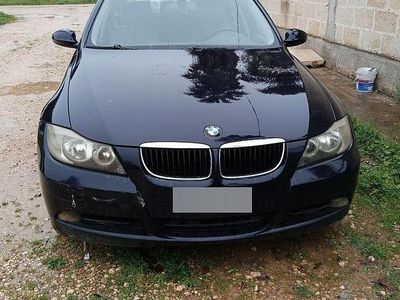 Usata BMW 320 177 CV (130 kW) 2007 Blu Station wagon