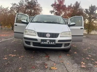 Usata Fiat Idea Emotion 95 CV (69 kW) 2011 Grigio Monovolume