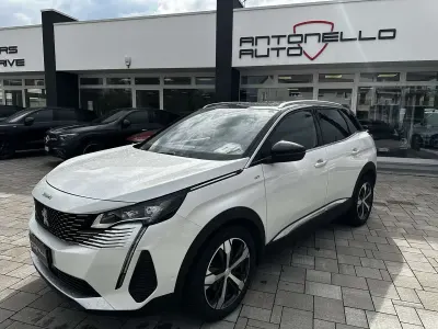 Usata Peugeot 3008 GT 131 CV (96 kW) 2021 Bianco SUV