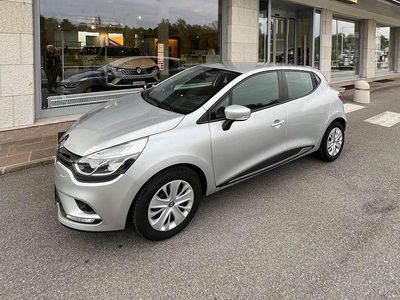 Usata Renault Clio IV Business 76 CV (55 kW) 2019 Grigio Berlina