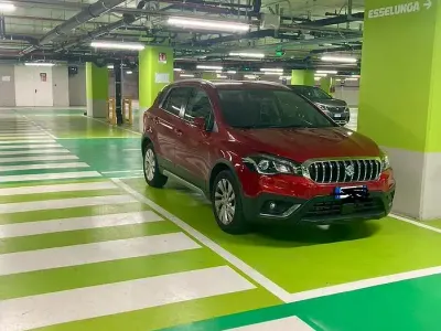 Usata Suzuki SX4 S-Cross Cool 140 CV (102 kW) 2019 Rosso SUV