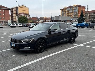 Usata VW Passat 120 CV (88 kW) 2015 Blu Berlina