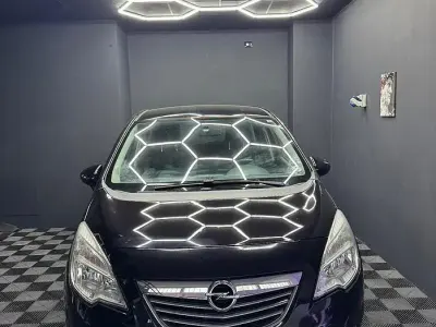 Usata Opel Meriva 110 CV (80 kW) 2012 Nero Monovolume