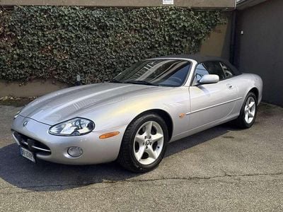 Usata Jaguar XK8 284 CV (208 kW) 2001 Cabrio