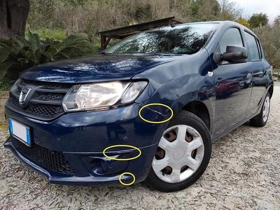 Usata Dacia Sandero 90 CV (66 kW) 2015 Blu Berlina