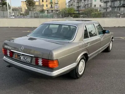Usata Mercedes S500 231 CV (169 kW) 1981 Berlina
