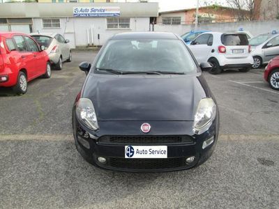 Usata Fiat Punto Lounge 75 CV (55 kW) 2015 Blu pastello Utilitaria