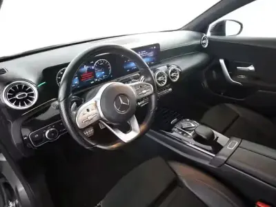 Usata Mercedes A250 Premium 160 CV (117 kW) 2020 Gray Berlina