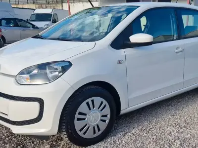 Begagnad VW up! 68 HK (50 kW) 2014 Vit Halvkombi
