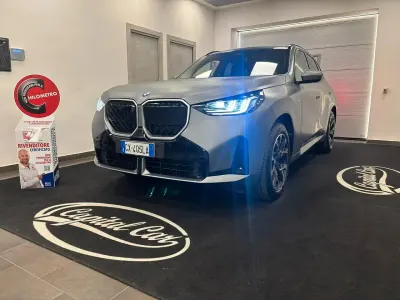 Begagnad BMW X3 M Sport 197 HK (144 kW) 2024 Grå SUV