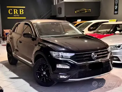 Usata VW T-Roc 150 CV (110 kW) 2019 Nero SUV