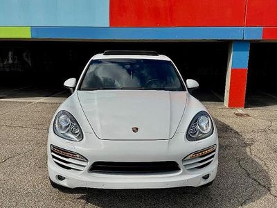 Usata Porsche Cayenne 239 CV (175 kW) 2013 Bianco SUV