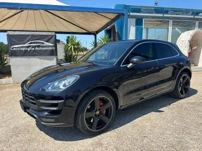 Usata Porsche Macan Turbo 400 CV (294 kW) 2017 Nero SUV