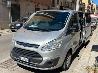 usata Ford Transit Custom 9 posti permute