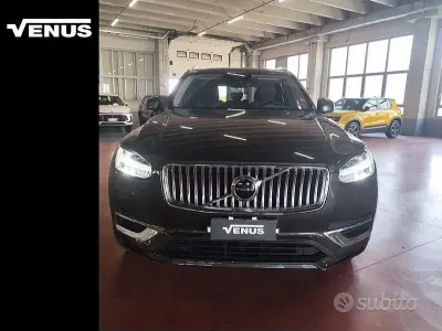 Usata Volvo XC90 Inscription 235 CV (172 kW) 2020 Grigio scuro SUV