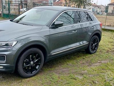 Usata VW T-Roc Style 116 CV (85 kW) 2018 SUV