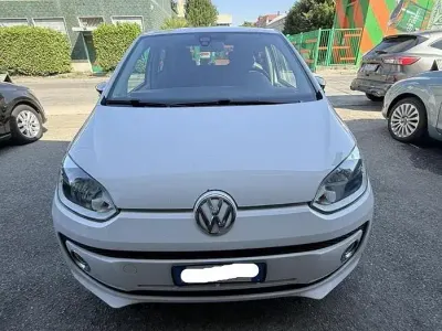 Usata VW up! Move 67 CV (49 kW) 2013 Bianco Utilitaria