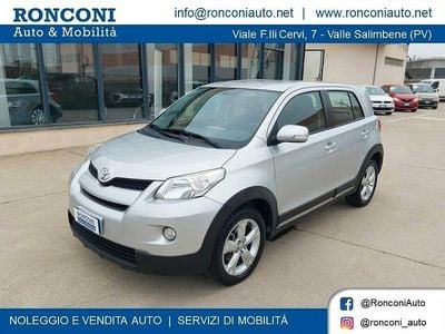 Usata Toyota Urban Cruiser Sol 90 CV (66 kW) 2009 Argento Utilitaria